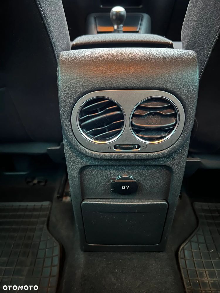 Volkswagen Tiguan 1.4 TSI BlueMot Sport&Style - 23