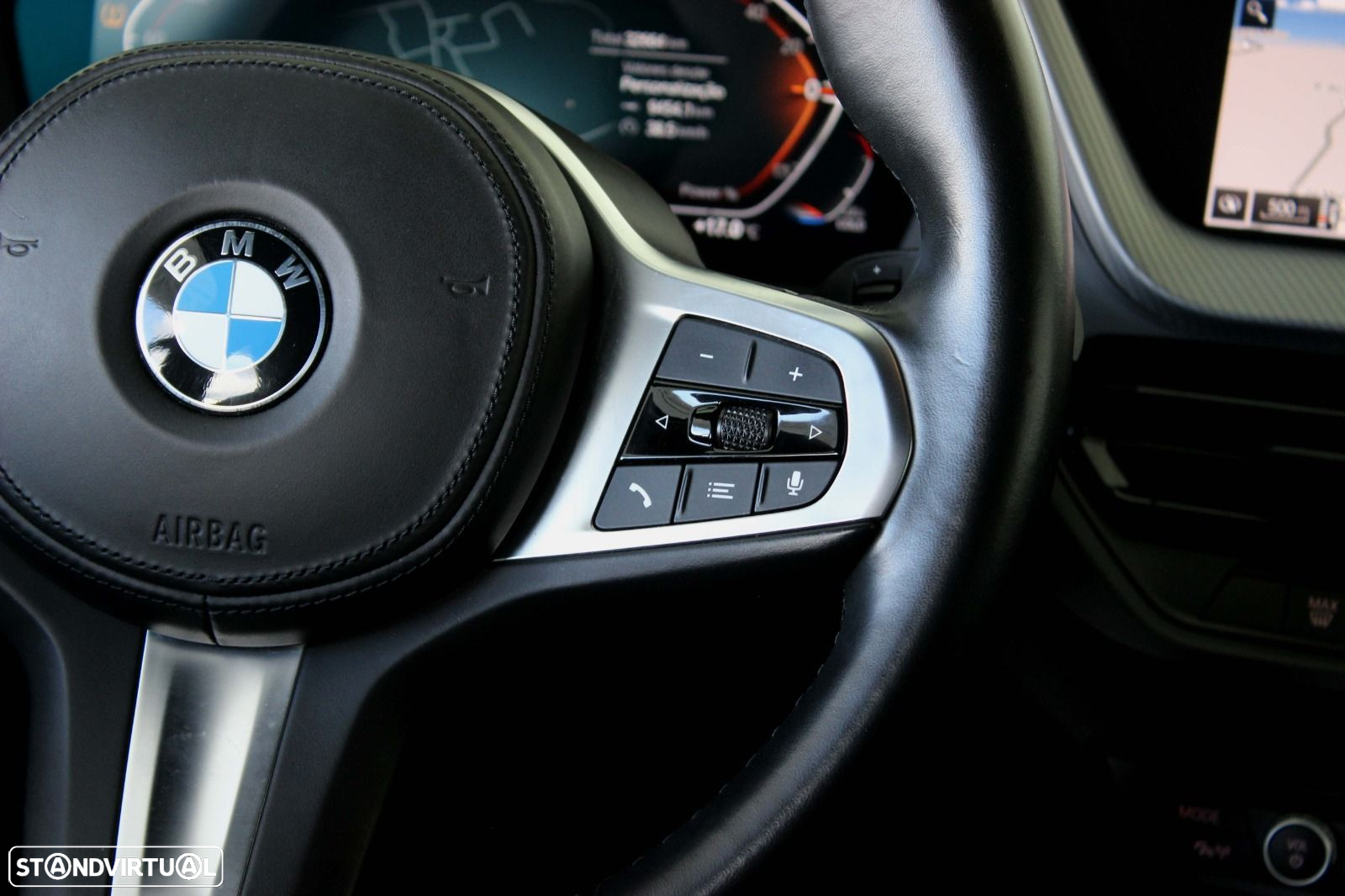 BMW 116 d Pack 50 anos M Auto - 15