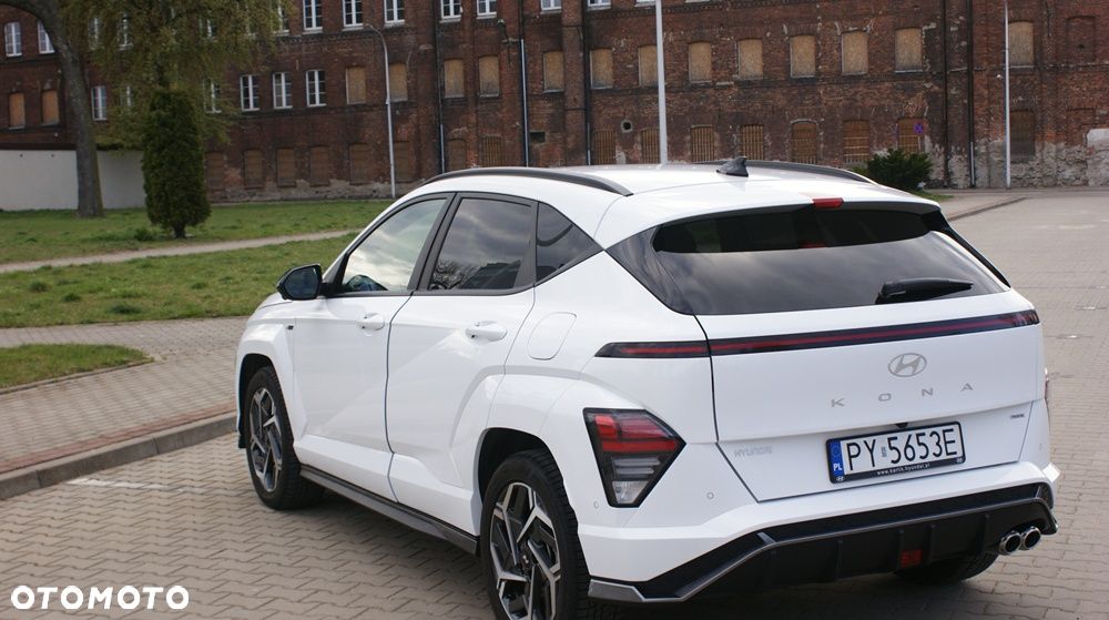 Hyundai Kona - 11