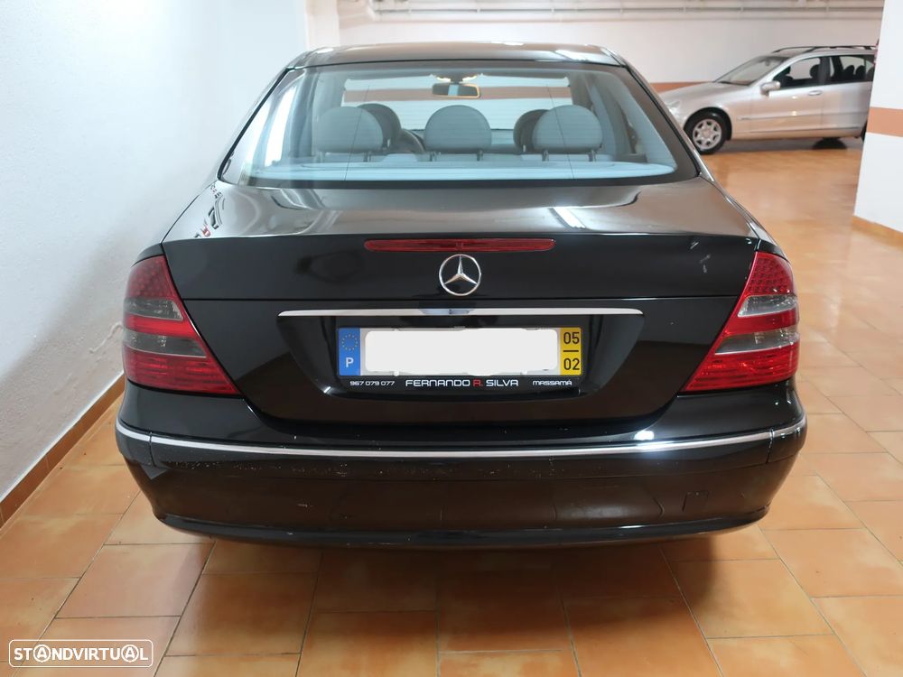 Mercedes-Benz E 220 CDI Auto Avantgarde - 12