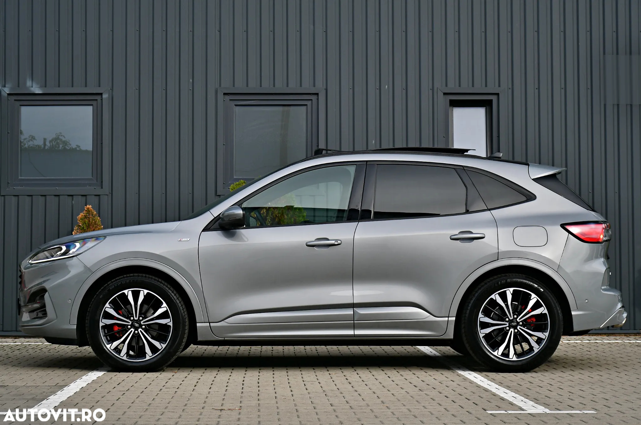 Ford Kuga 2.0 EcoBlue 4x4 Aut. ST-LINE X - 22