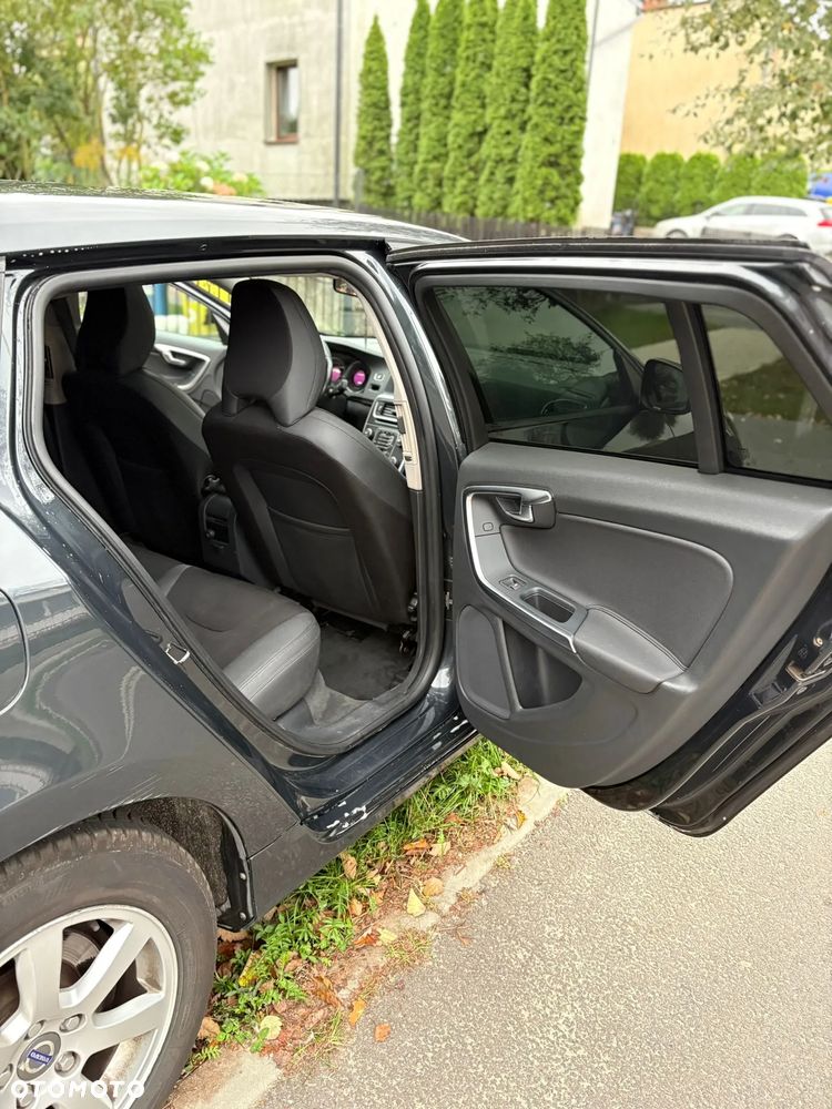 Volvo V60 T3 - 13