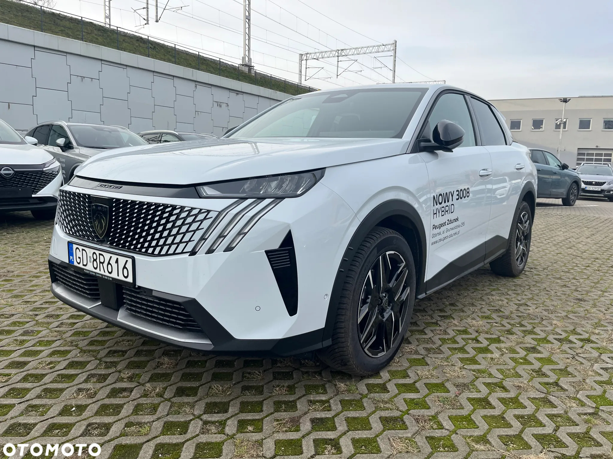 Peugeot 3008 1.2 PureTech mHEV Allure e-DCS6 - 2