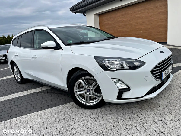 Ford Focus 1.5 EcoBlue Start-Stopp-System TITANIUM DESIGN