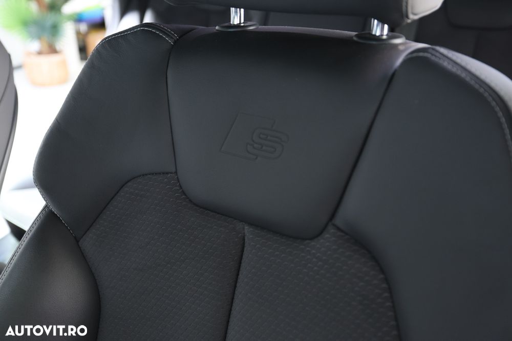 Audi Q5 50 TFSIe quattro S tronic S line - 34