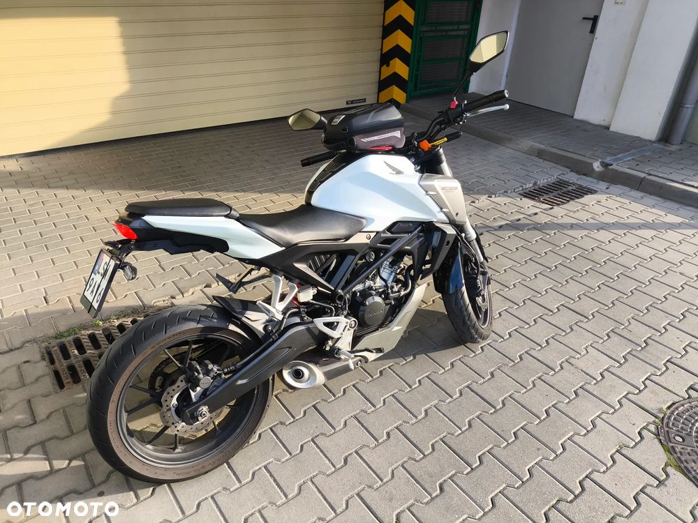 Honda CB - 10