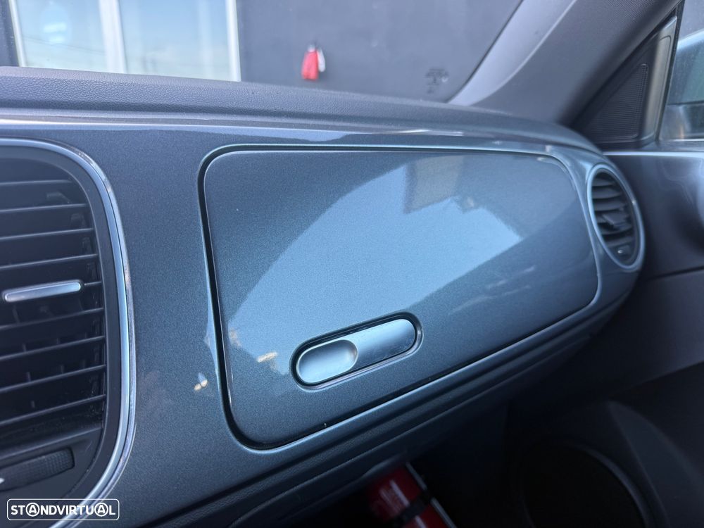 VW New Beetle 1.6 TDi Design - 17