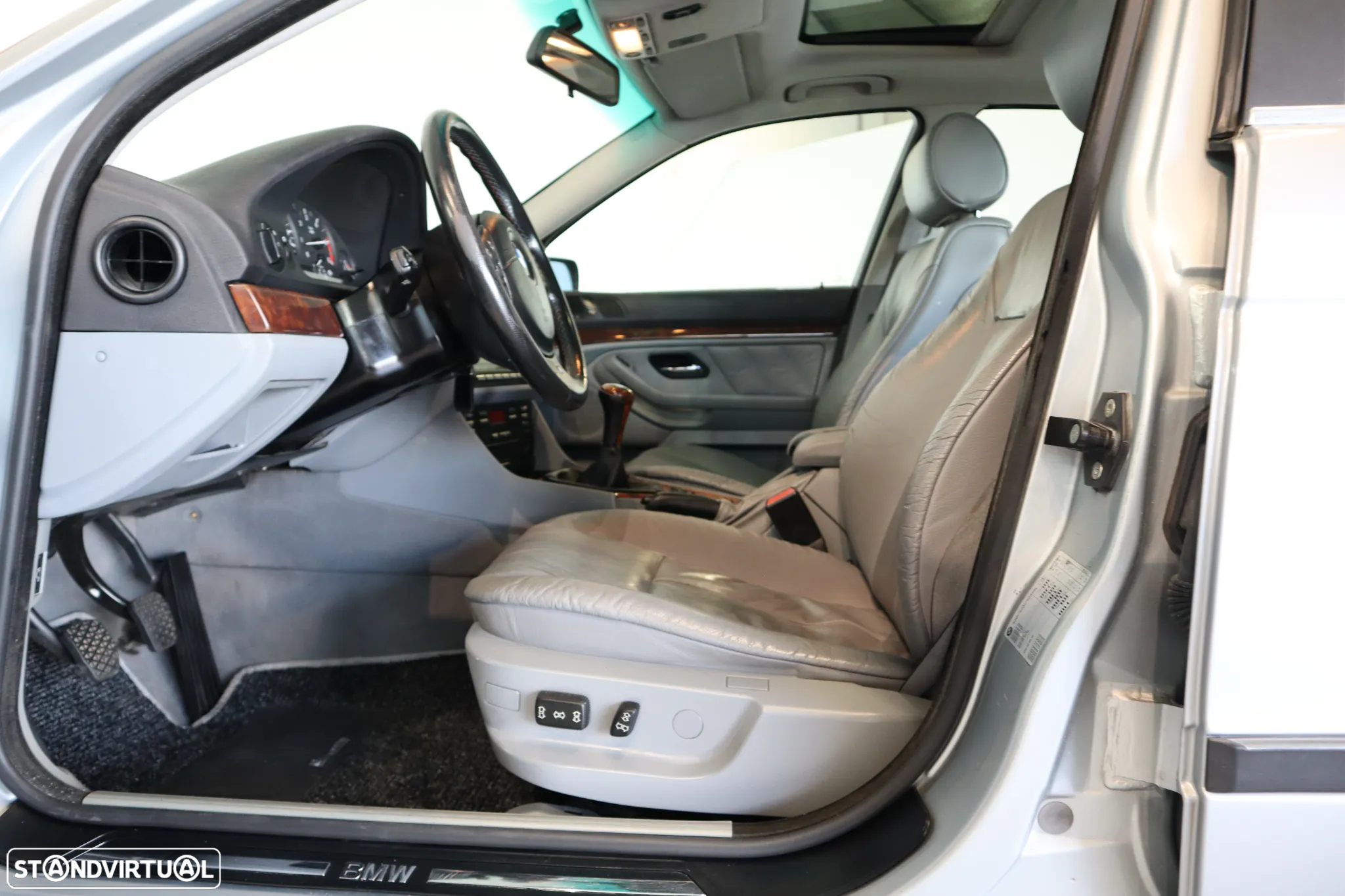 BMW 525 tds - 17