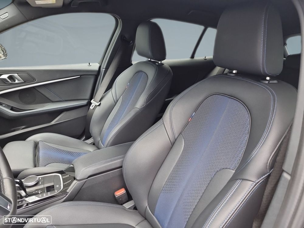 BMW 116 d Pack Desportivo M Auto - 11