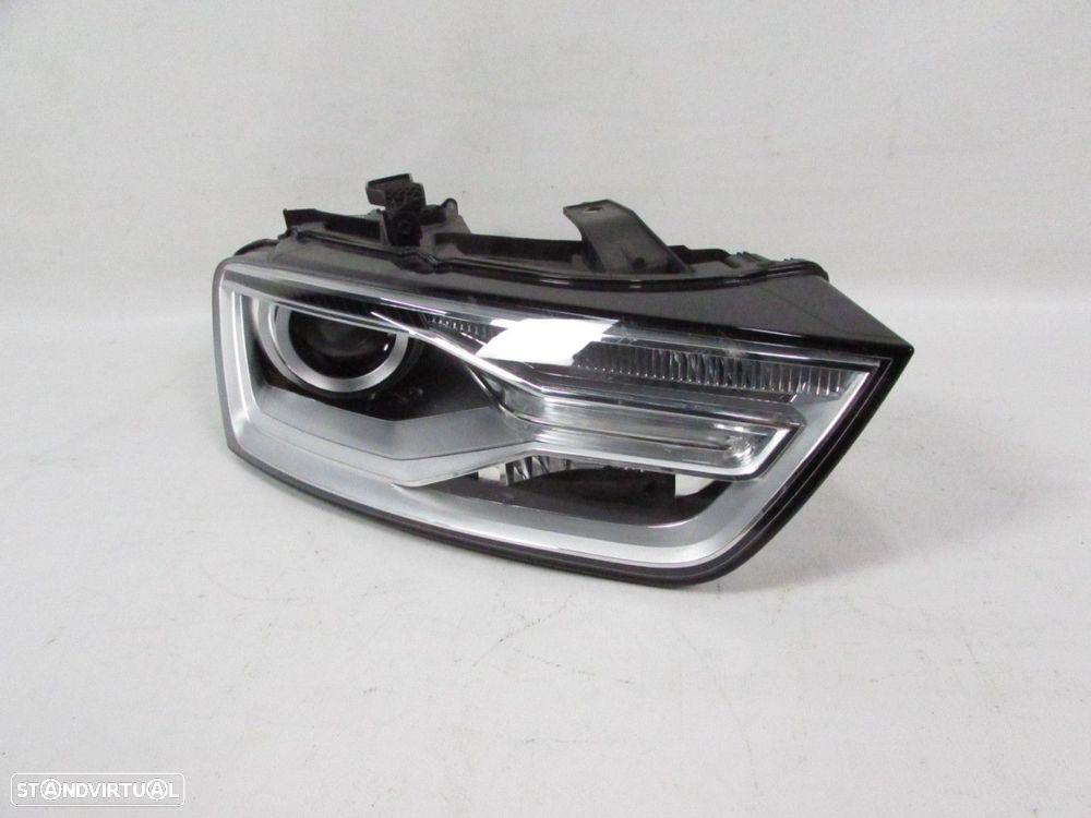 Farol Xenon Direito Seminovo/ Original AUDI Q3 (8UB, 8UG) 8U0941006C - 1