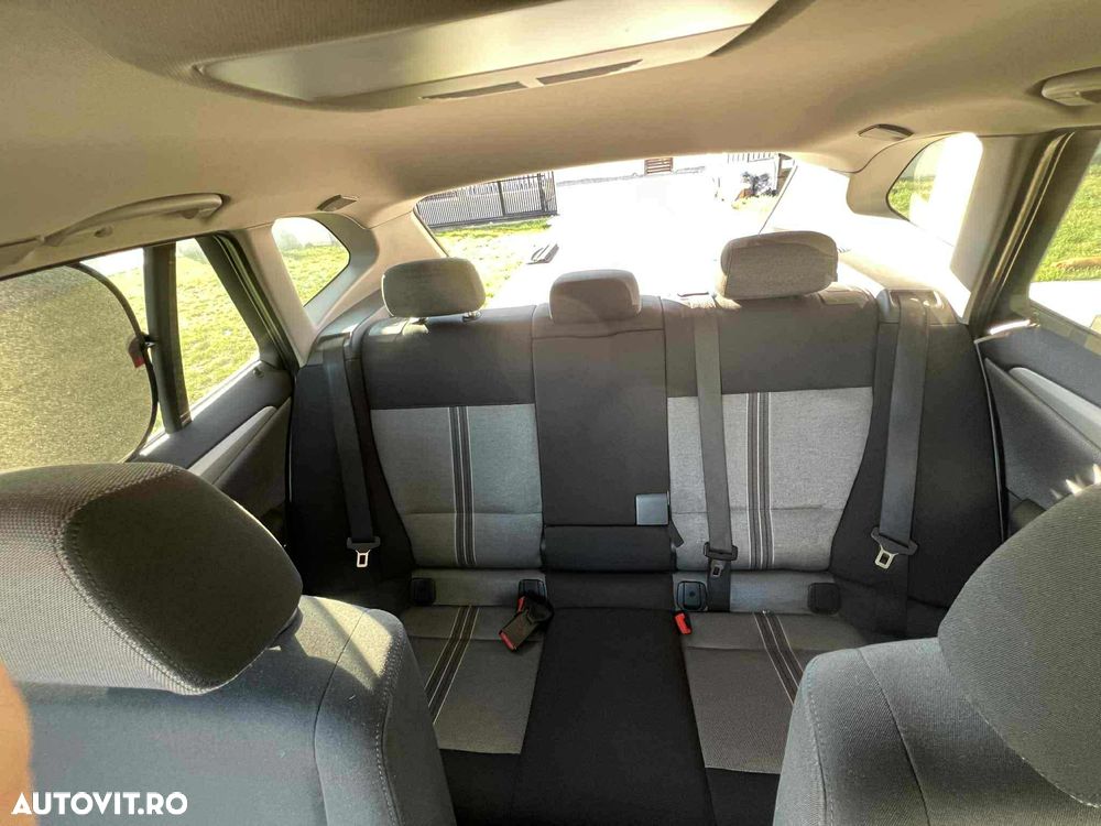 BMW X1 2010 — imagine 3