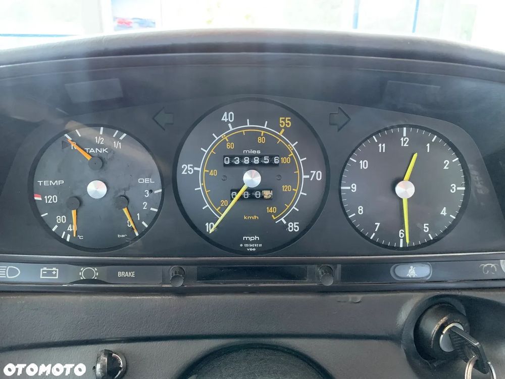 Mercedes-Benz W123 - 6