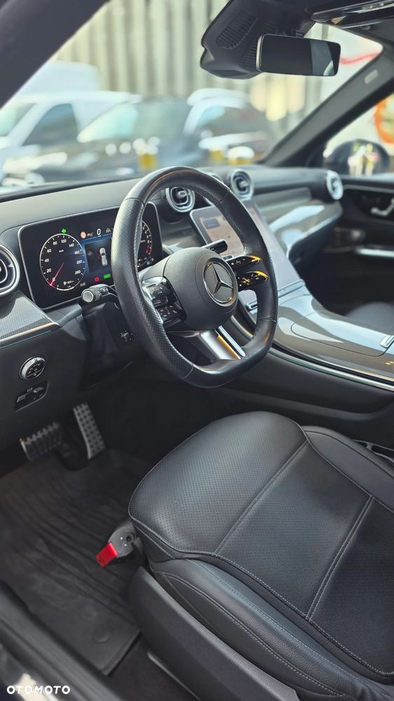Mercedes-Benz GLC - 15
