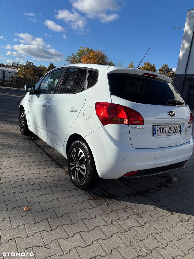 Kia Venga - 1
