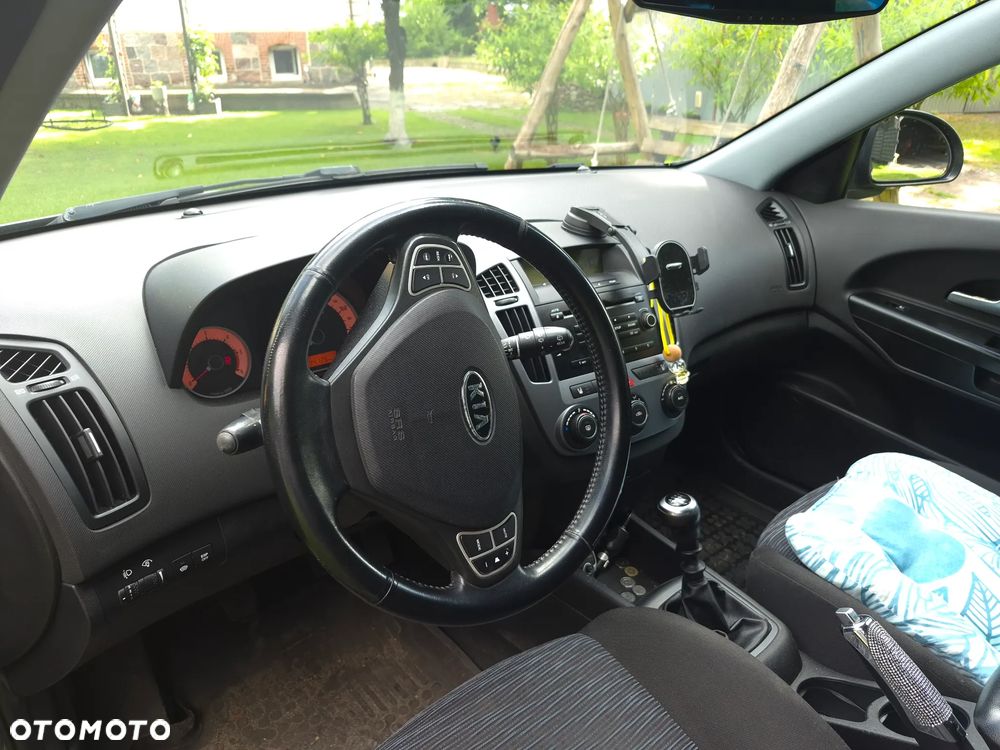 Kia Ceed 1.6 Crdi Comfort - 14