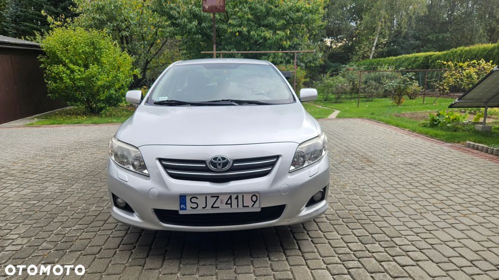 Toyota Corolla - 3