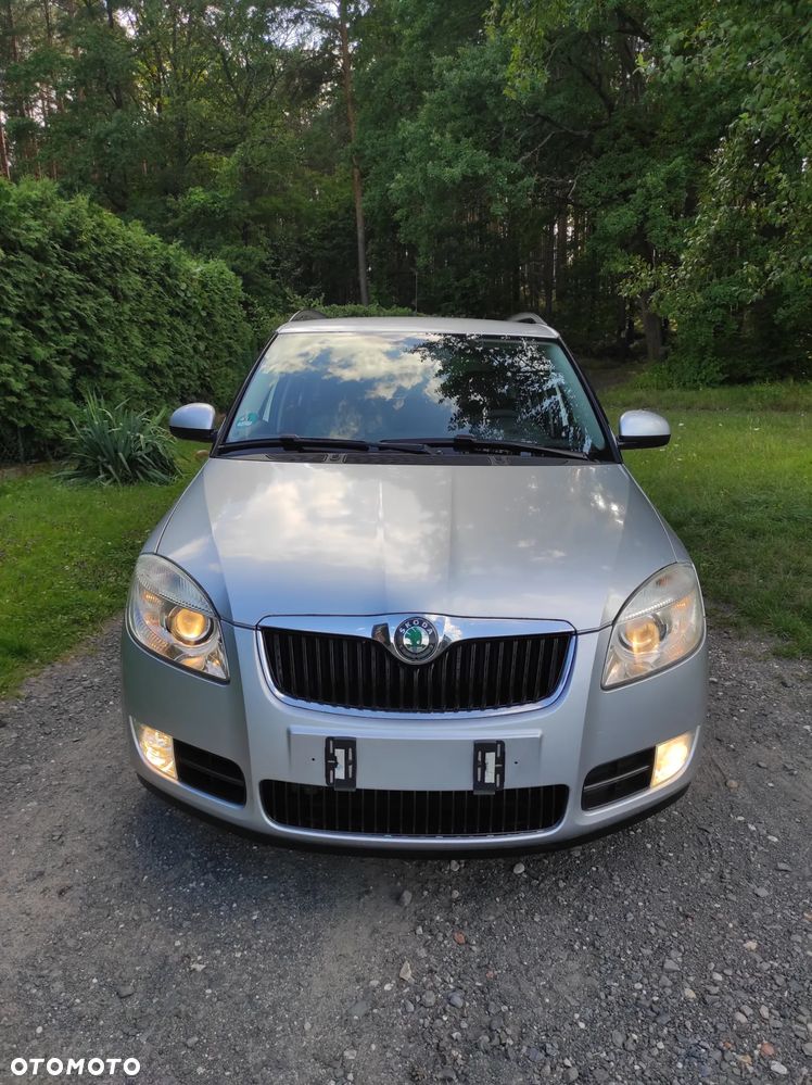 Skoda Fabia 1.4 16V Ambiente - 2
