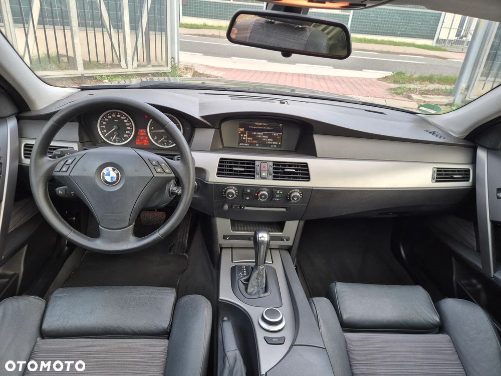 BMW Seria 5 520d - 7