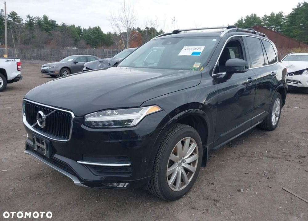 Volvo XC 90 - 3