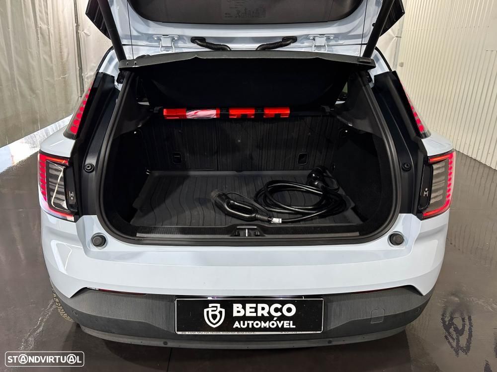 Volvo EX30 Twin Motor Performance AWD Plus - 52