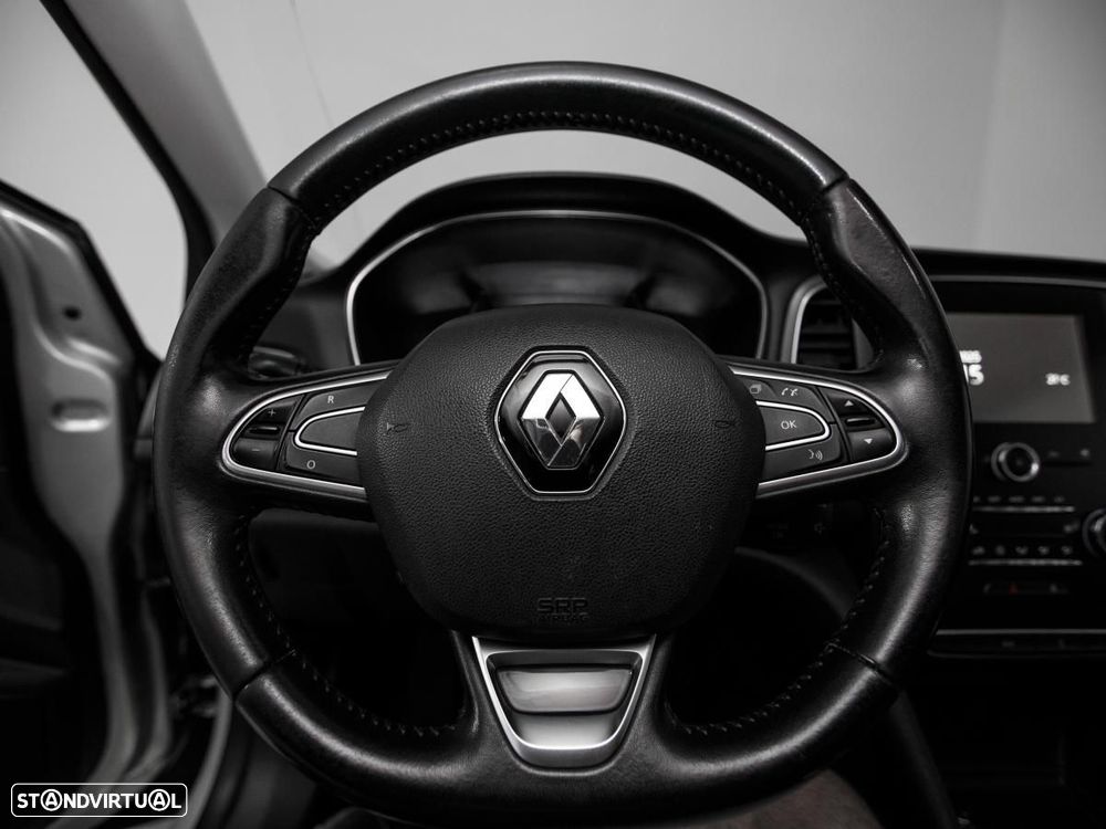 Renault Mégane Sport Tourer - 13