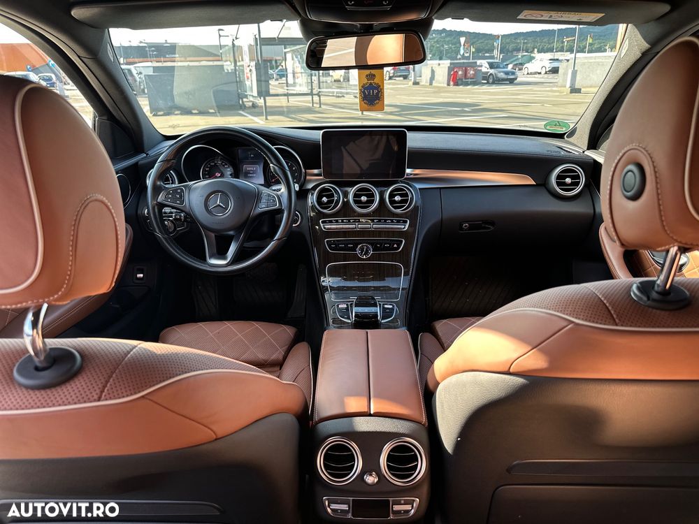 Mercedes-Benz C 300 7G-TRONIC Exclusive - 8