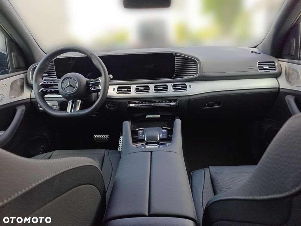 Mercedes-Benz GLE - 16