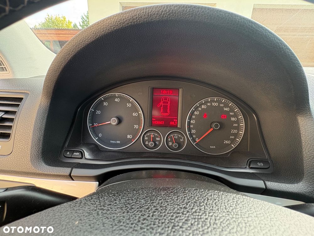 Volkswagen Golf 1.6 United - 24