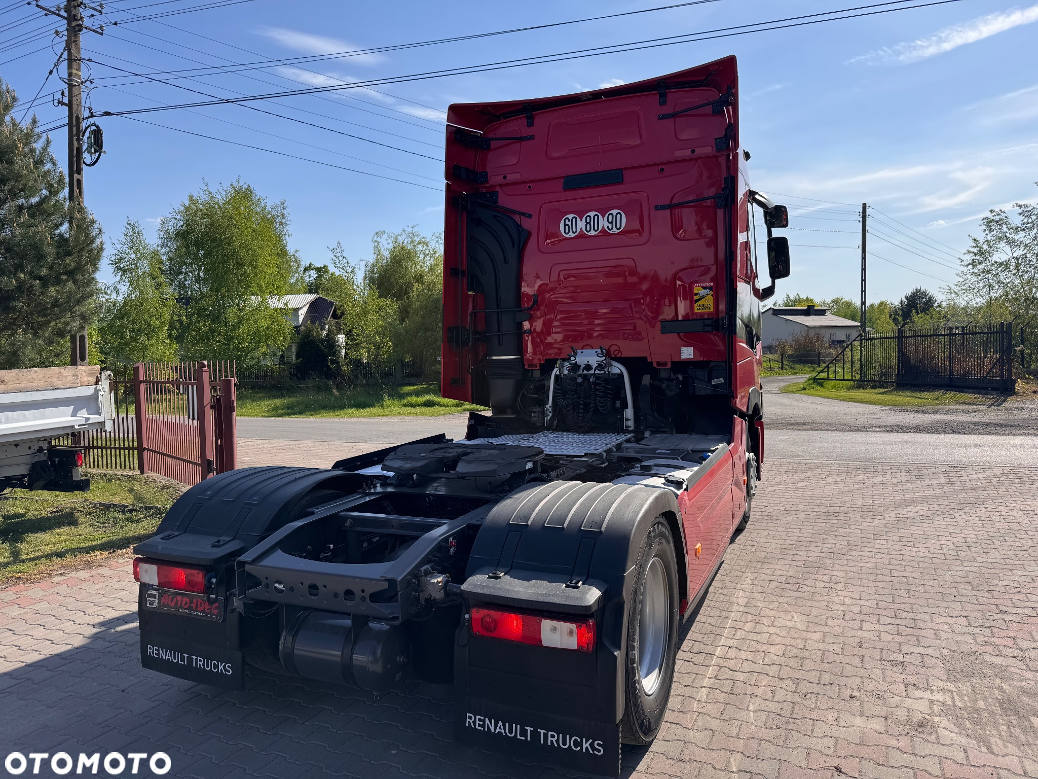Renault T520 high cab - 8