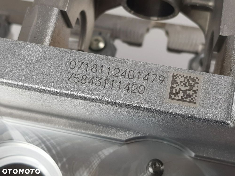 NOWA Głowica silnika N20B20A 2.0 i BMW F10 F20 F22 F30 F34 7647825 - 9