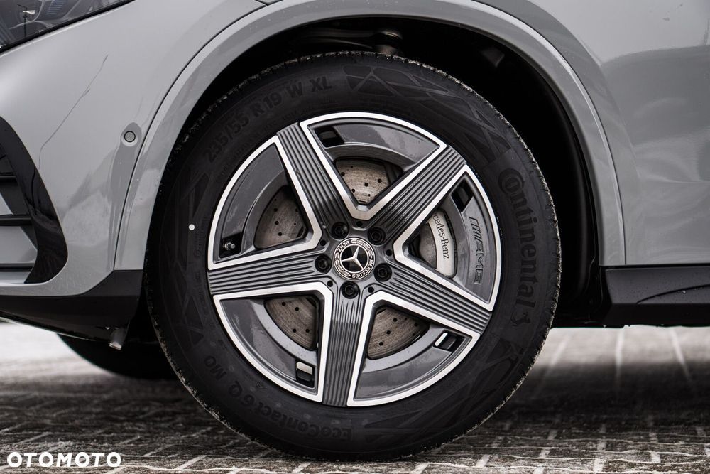 Mercedes-Benz GLC - 6