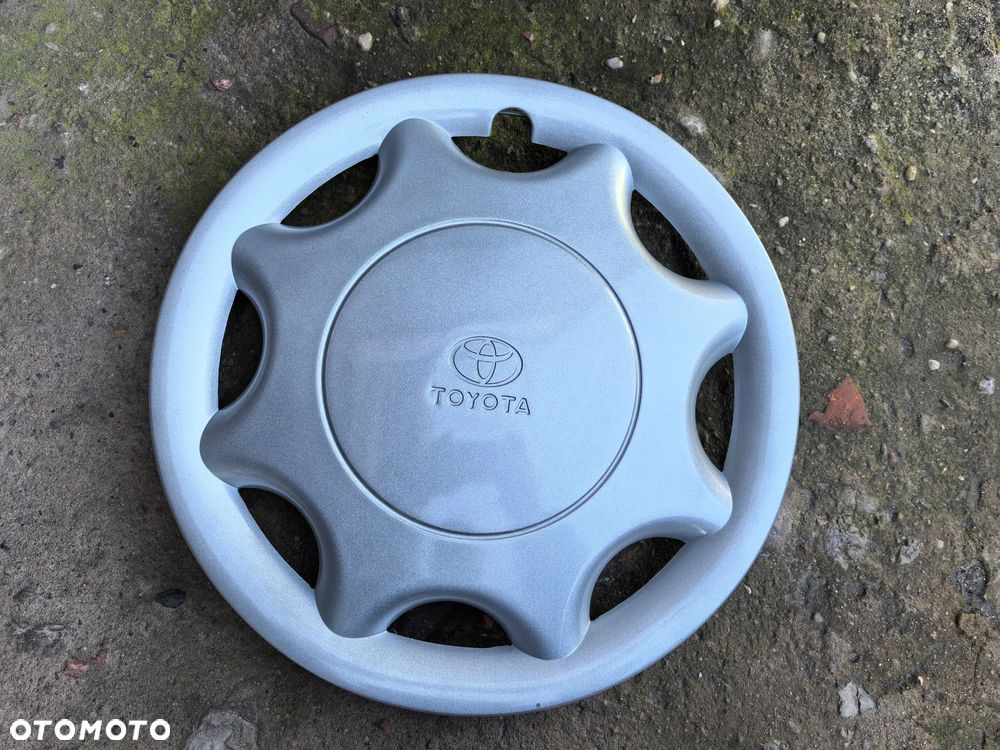 Toyota Starlet Yaris Avensis Corolla Kołpak 15" 1 szt - 1