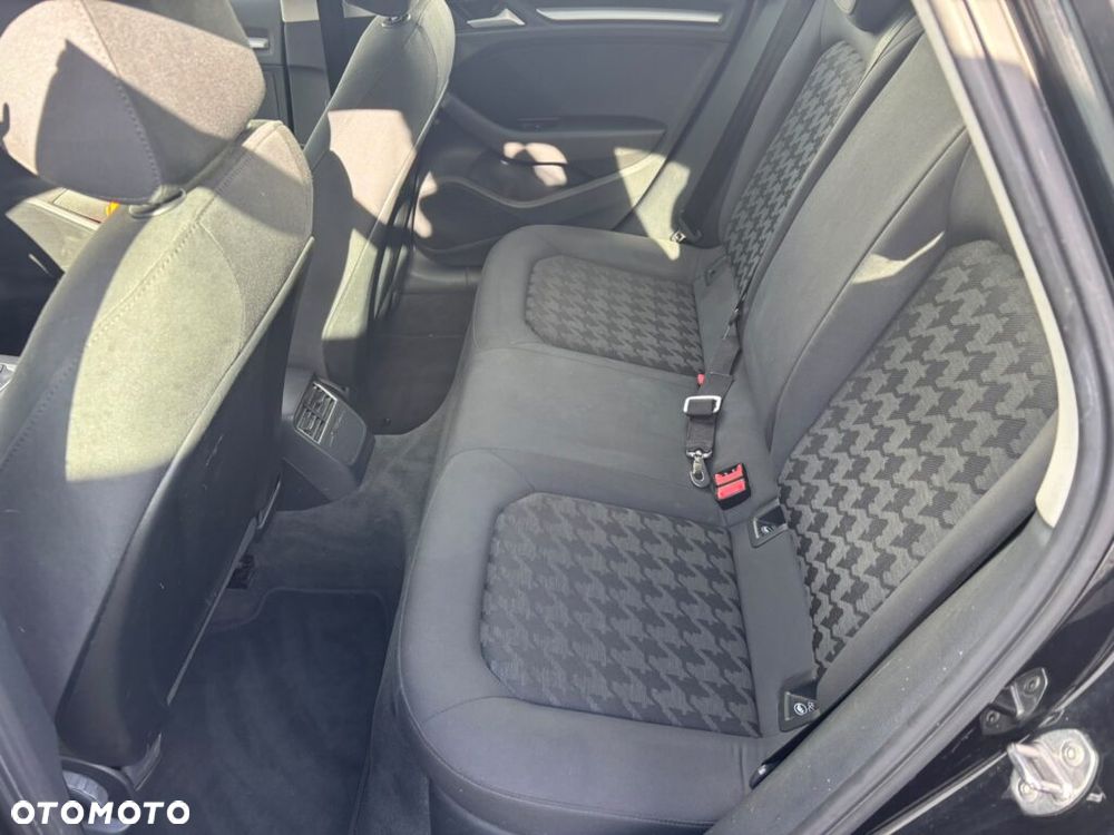 Audi A3 Sportback 1.2 TFSI Attraction - 12