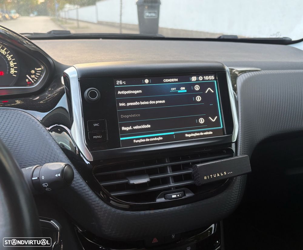 Peugeot 208 1.6 BlueHDi Allure - 14