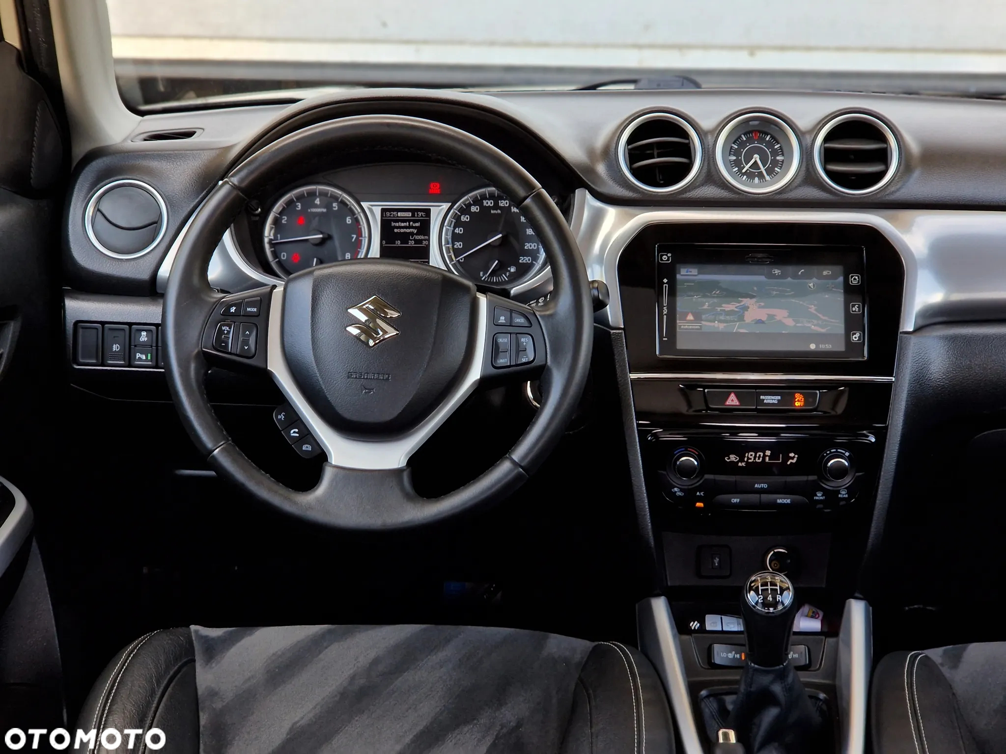 Suzuki Vitara 1.6 (4x4) Allgrip Limited - 25