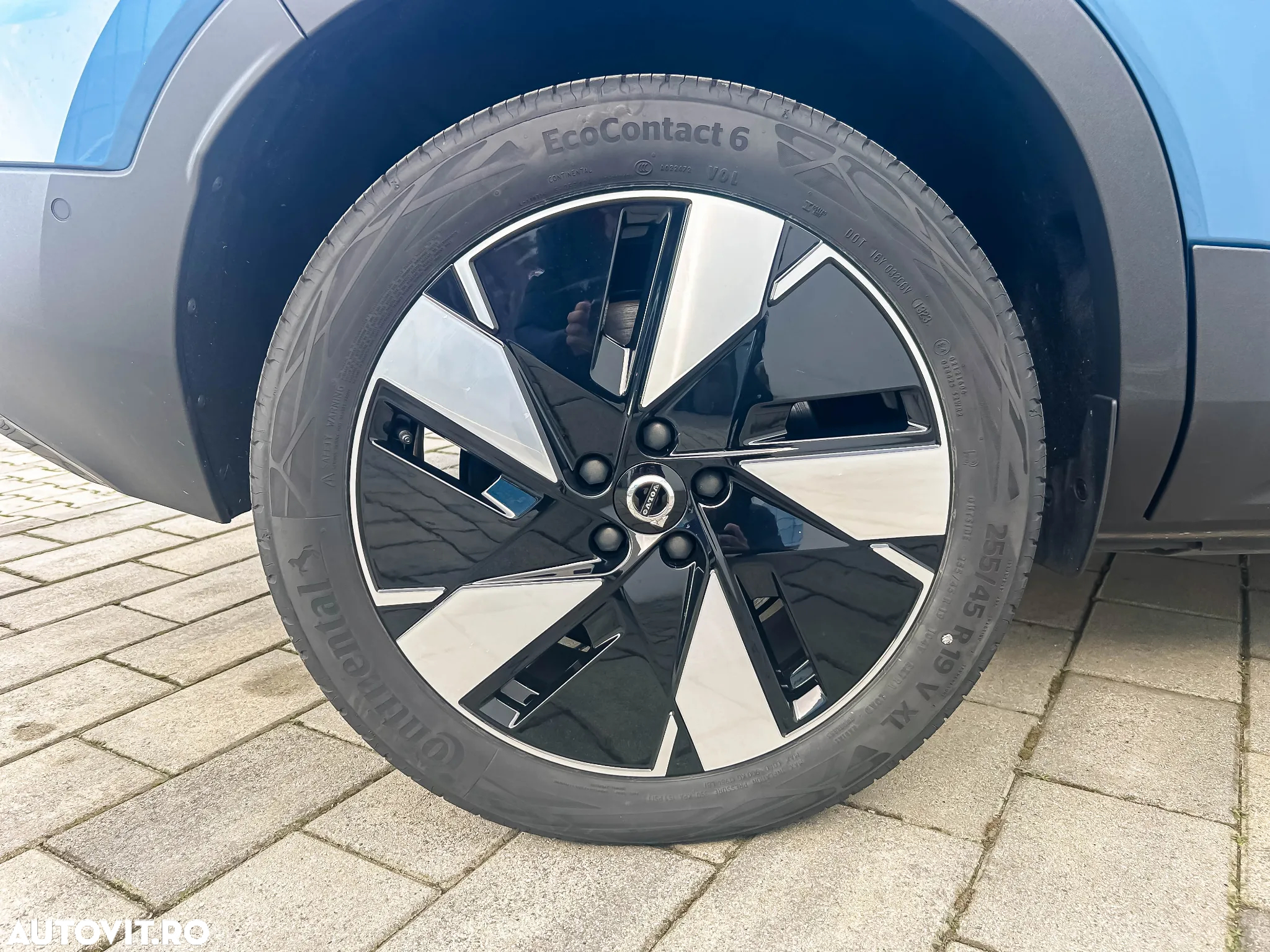 Volvo XC 40 Recharge Single Motor Extended Range RWD Ultimate - 8