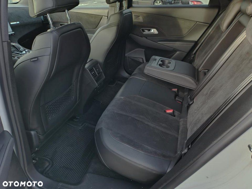 DS Automobiles DS 7 Crossback - 16