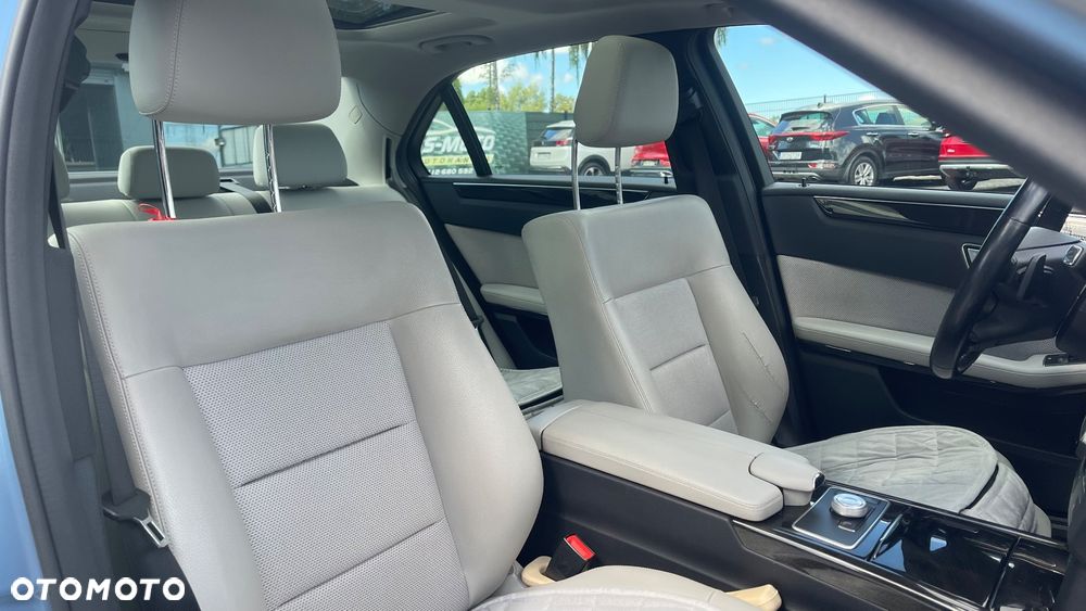 Mercedes-Benz Klasa E 350 CDI 4-Matic BlueEff Elegance - 19