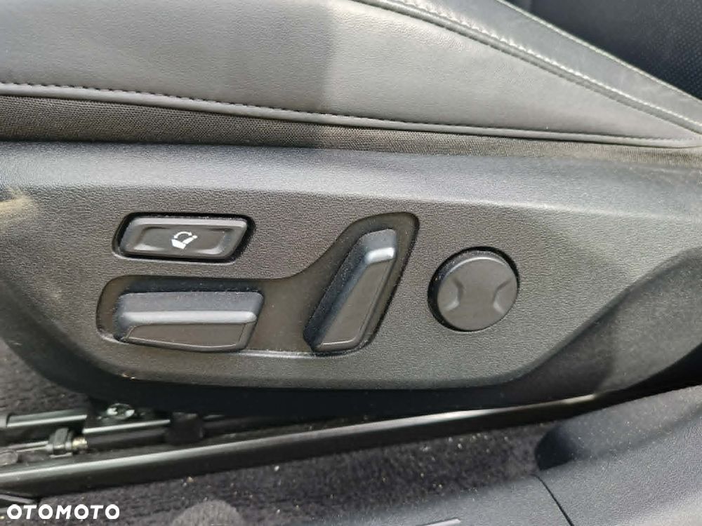 Kia EV6 77,4-kWh Business - 34