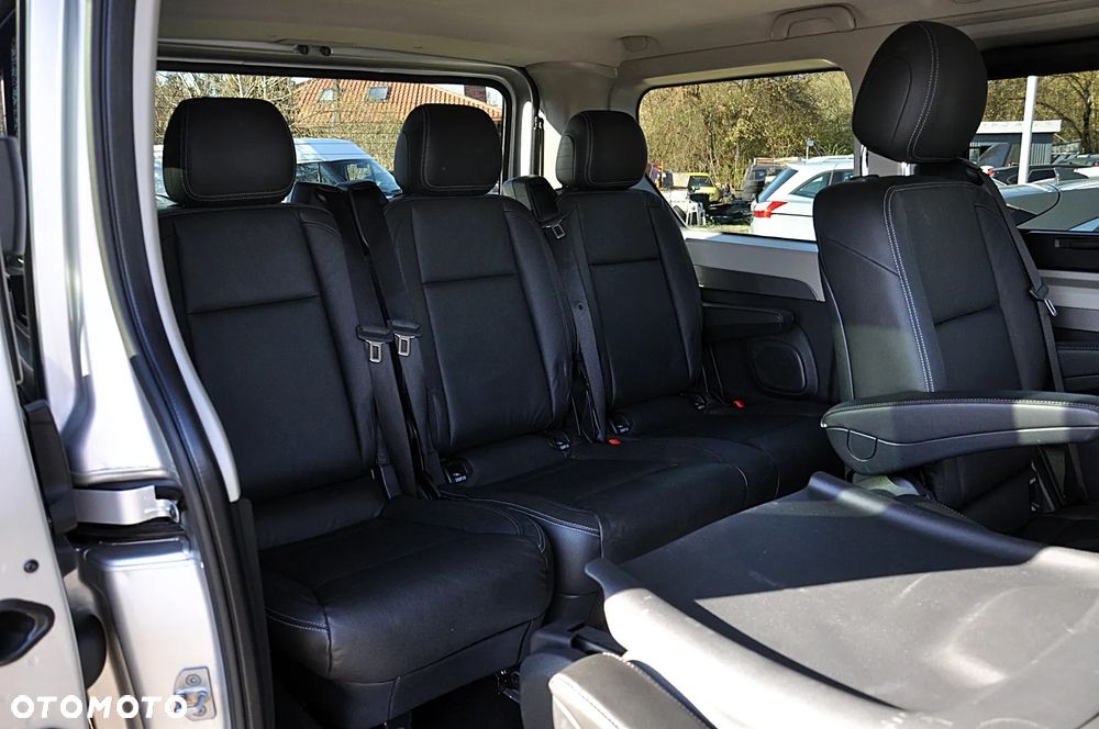 Renault Trafic Blue Spaceclass - 22