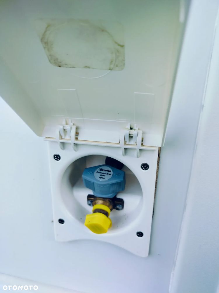 SWIFT Charisma 470 - 34