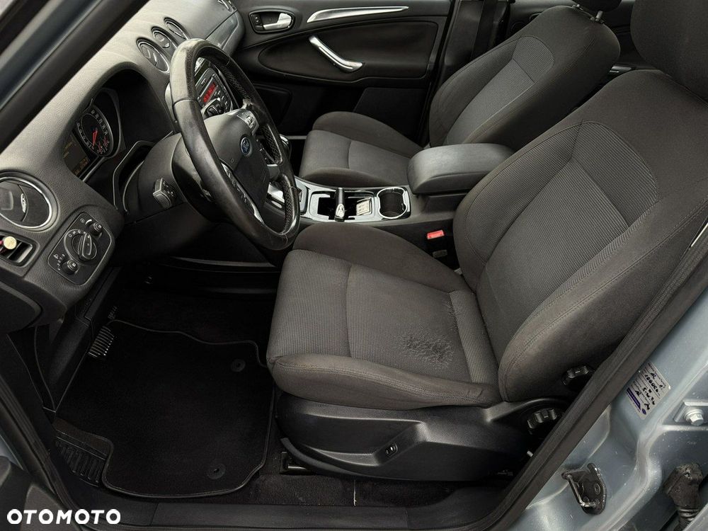 Ford S-Max 2.0 TDCi DPF Titanium - 15