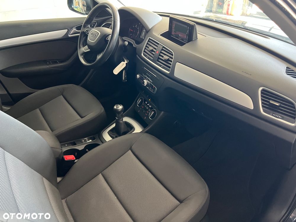 Audi Q3 - 24