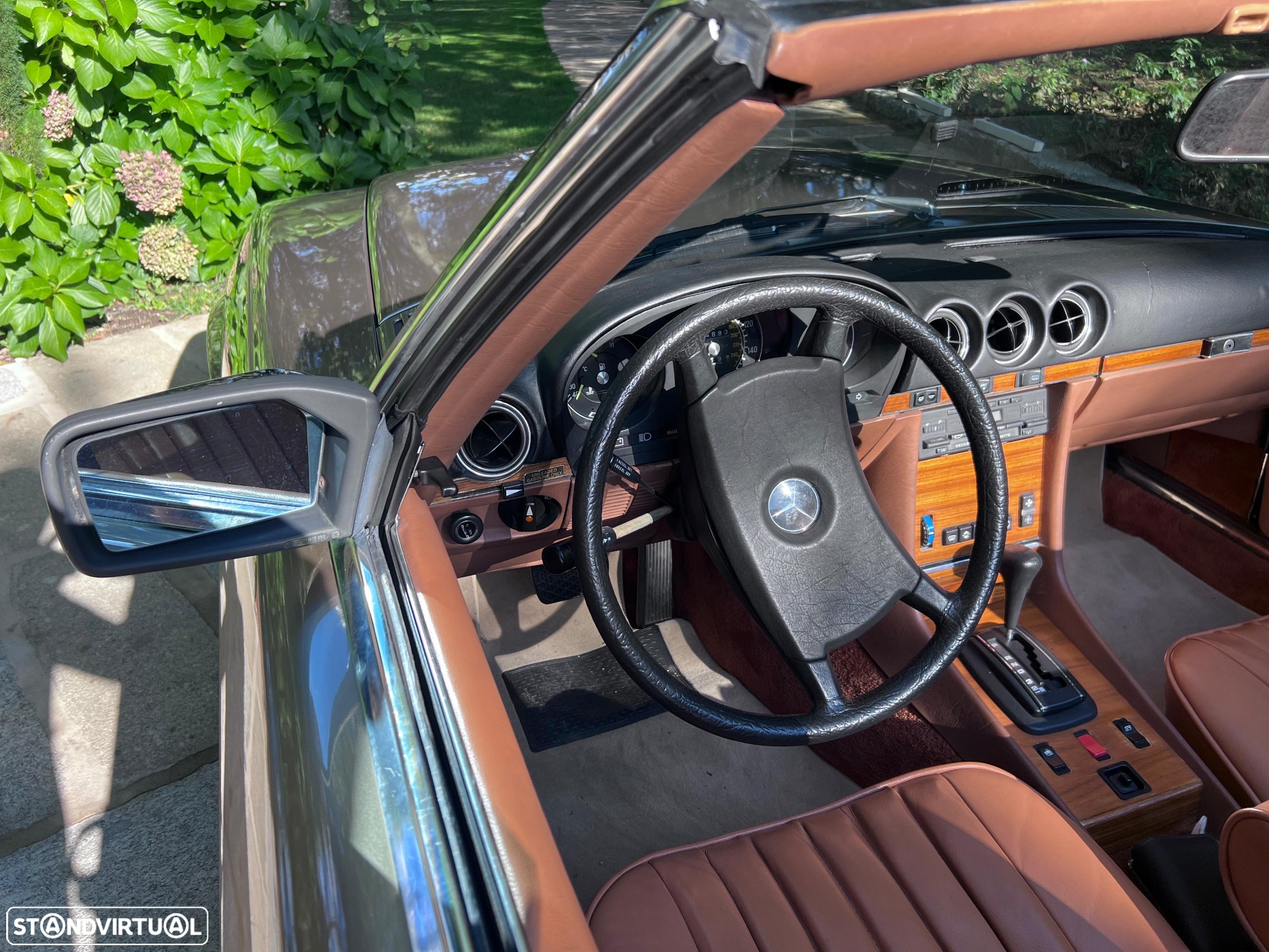 Mercedes-Benz SL 380 - 25