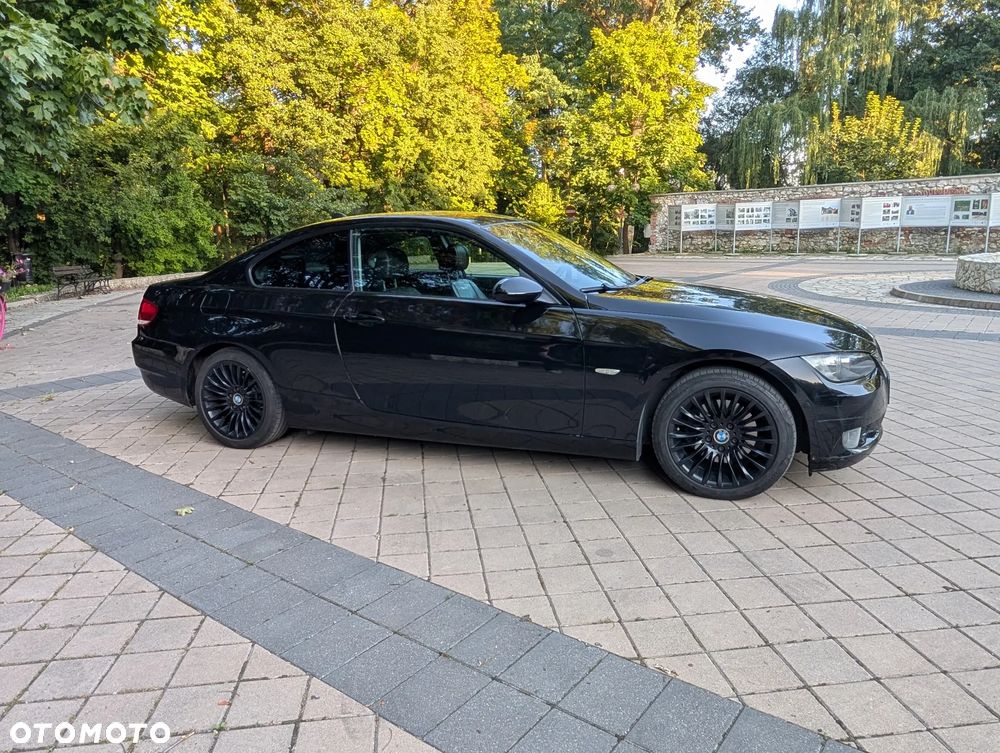 BMW Seria 3 320d - 14