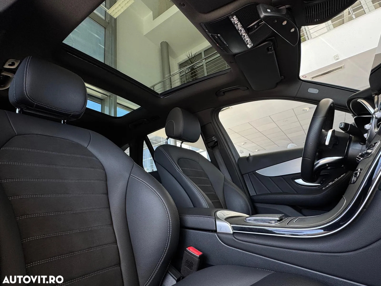 Mercedes-Benz GLC 300 de 4Matic 9G-TRONIC - 27