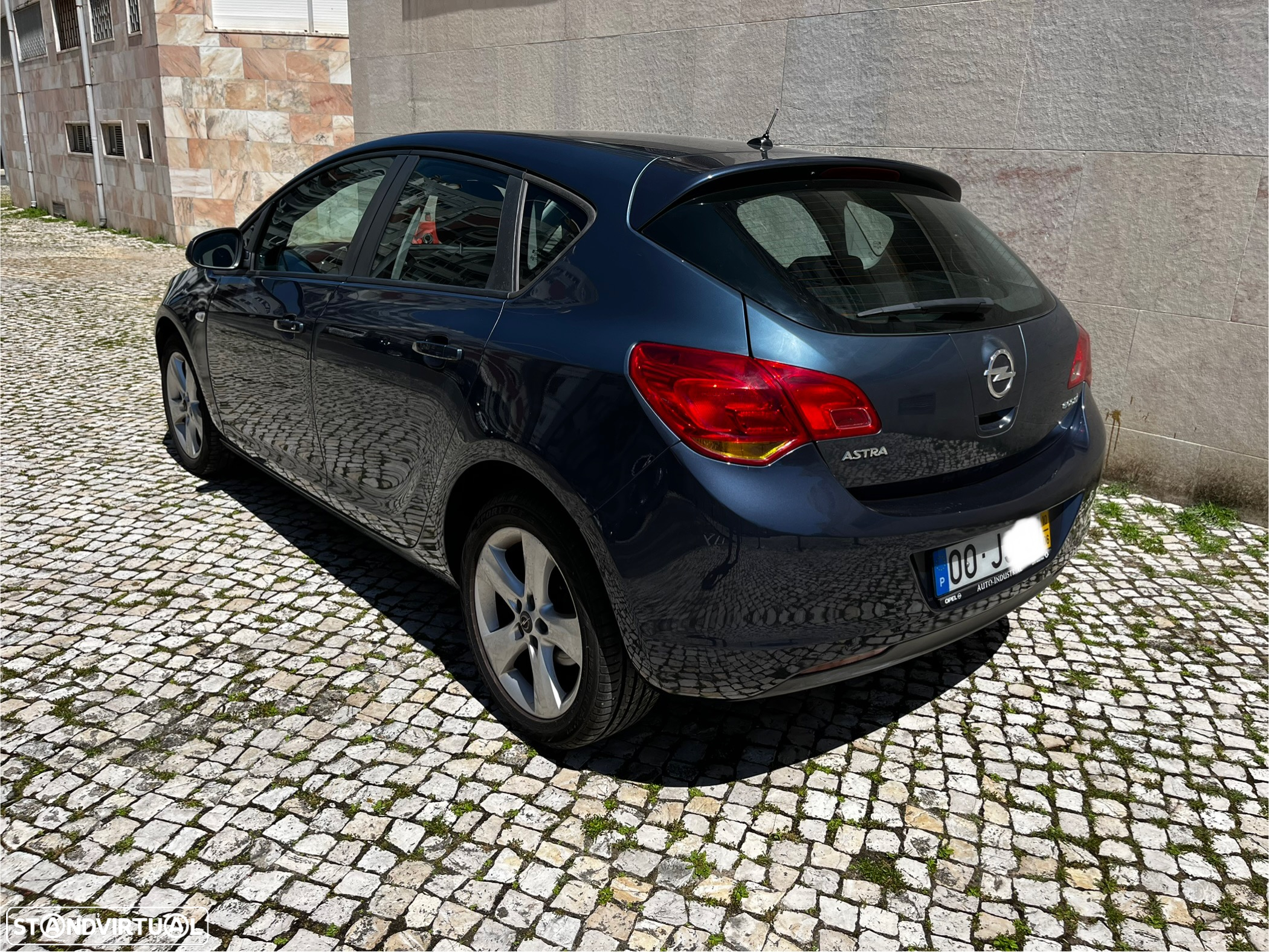 Opel Astra 1.3 CDTi Enjoy - 4