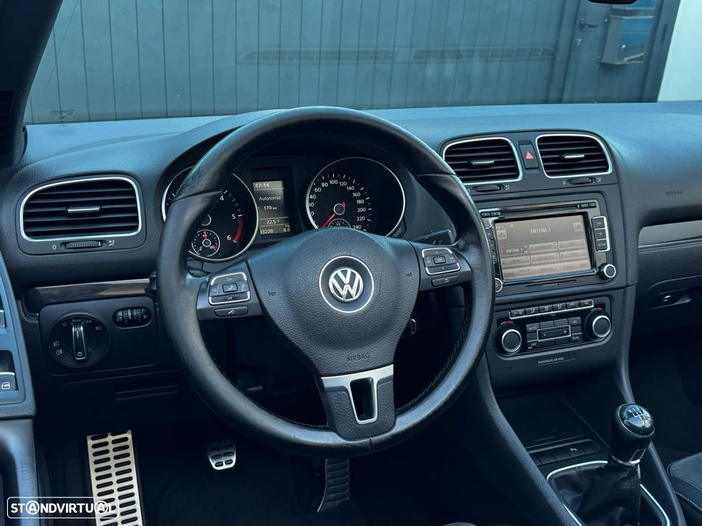 VW Golf 1.6 TDi Highline - 9