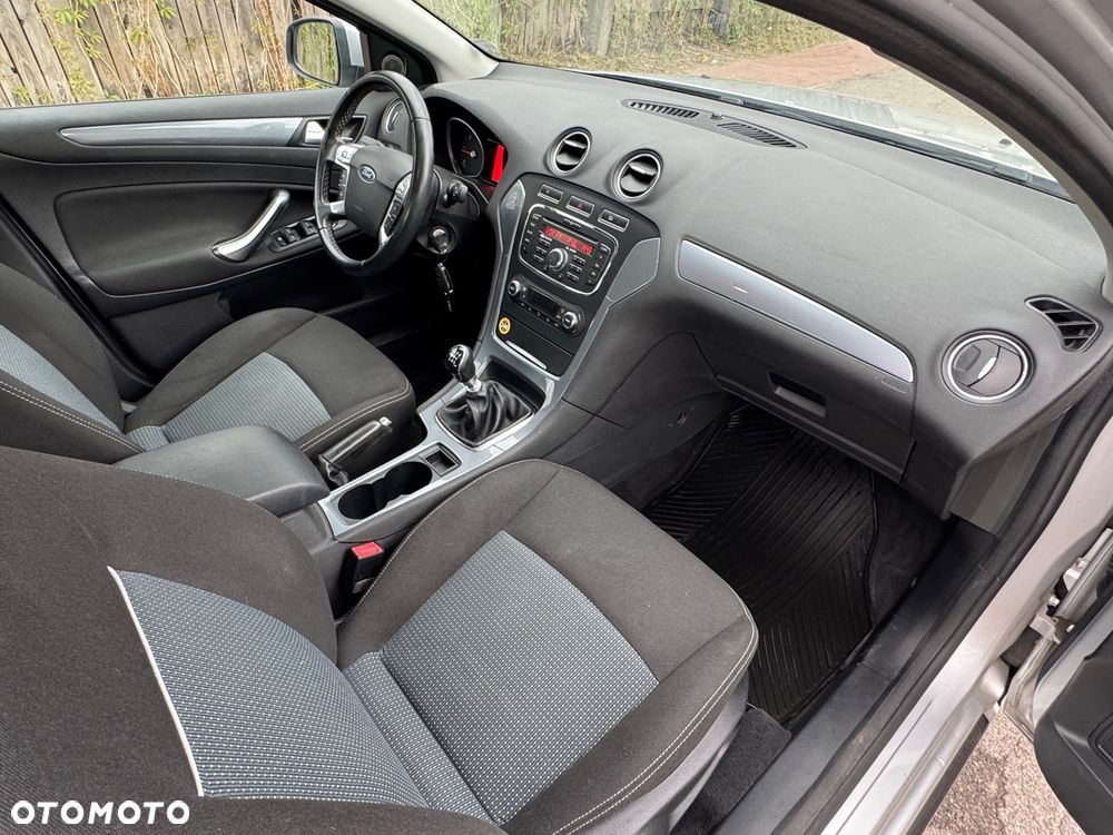 Ford Mondeo 1.6 TDCi Start-Stopp Titanium - 21