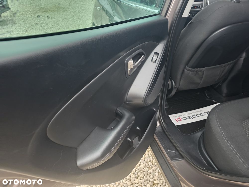 Hyundai ix35 1.7 CRDi 2WD UEFA EURO 2012 Edition - 12